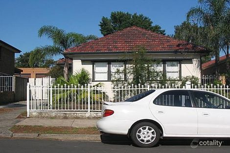 8 Lees Ave, Croydon Park, NSW 2133