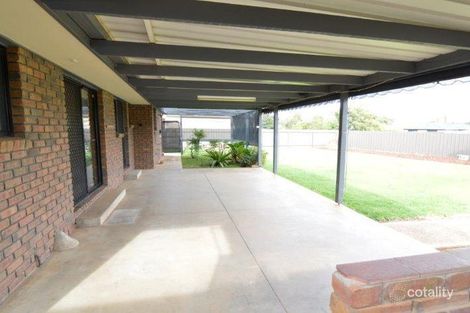 Property photo of 32 Elouera Drive Irymple VIC 3498