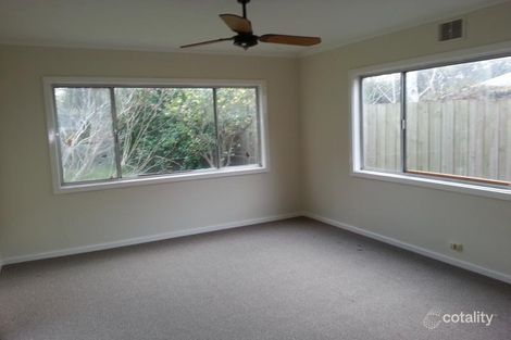 Property photo of 17 Asquith Street Box Hill South VIC 3128