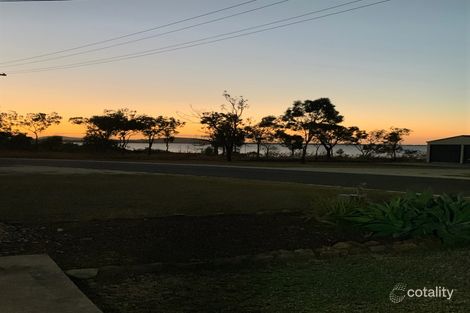 71 Whyte Ave, Bowen, QLD 4805