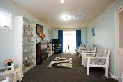 Property photo of 5 Narvik Crescent Hackham West SA 5163
