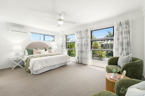 Property photo of 13 Ashbourne Terrace Biggera Waters QLD 4216
