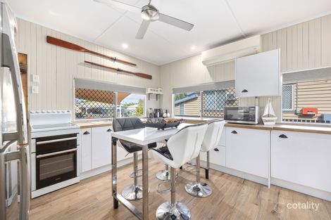 Property photo of 37 Ocean Street Torquay QLD 4655