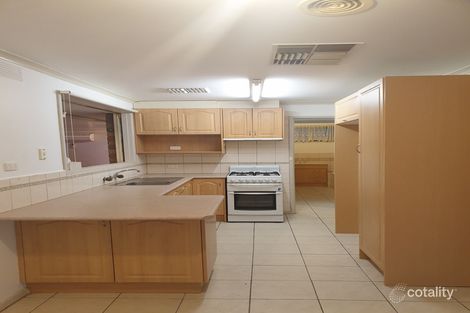 Property photo of 25 Clovelly Drive Craigieburn VIC 3064
