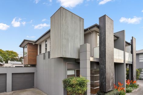 2/2a Peel St, Newport, VIC 3015