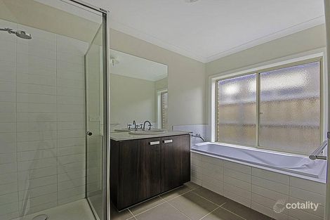 Property photo of 19 Isabella Way Tarneit VIC 3029