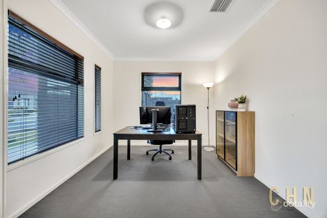 Property photo of 28 Aegean Link Point Cook VIC 3030