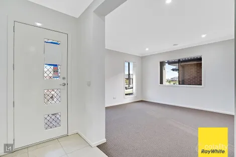 Property photo of 13 Trevor Crescent Truganina VIC 3029