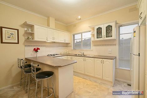 Property photo of 18 Gordon Parade Yarraville VIC 3013