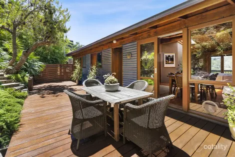 Property photo of 69 Chisholm Avenue Avalon Beach NSW 2107