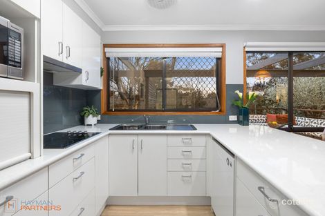 Property photo of 2 Kemp Close Phillip ACT 2606