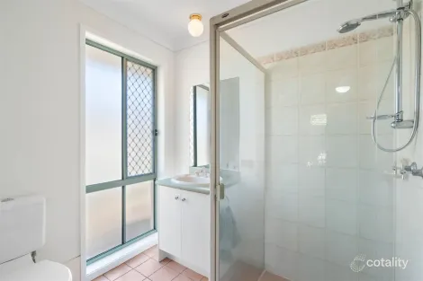 Property photo of 38 Kirri Avenue Petrie QLD 4502