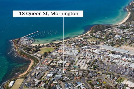 Property photo of 18 Queen Street Mornington VIC 3931