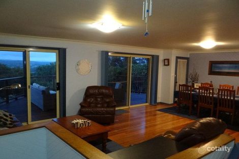 Property photo of 3 Cowell Place Kiama Downs NSW 2533