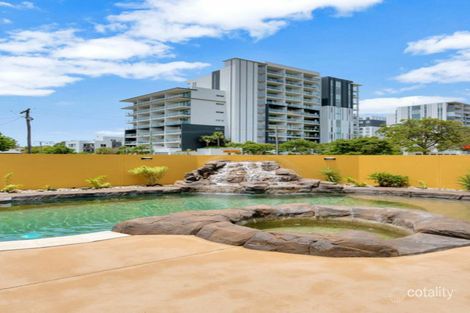 Property photo of 5/10-12 Bath Street Labrador QLD 4215