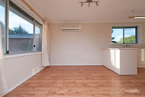 Property photo of 11 Monk Place Karabar NSW 2620