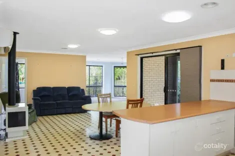 Property photo of 2 Farmgate Drive Abercrombie NSW 2795
