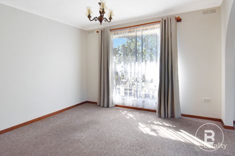 Property photo of 4 Cromwell Street Sebastopol VIC 3356