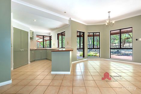 Property photo of 40 Elinor Bell Road Leschenault WA 6233