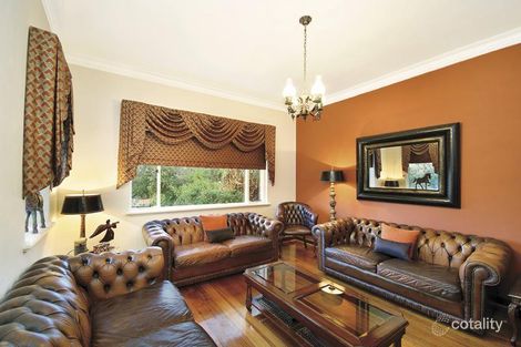 Property photo of 8 Otterington Grove Ivanhoe East VIC 3079