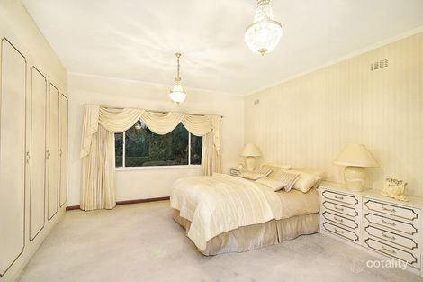 Property photo of 8 Otterington Grove Ivanhoe East VIC 3079