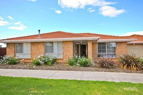 Property photo of 2/22 Tennyson Drive Delahey VIC 3037