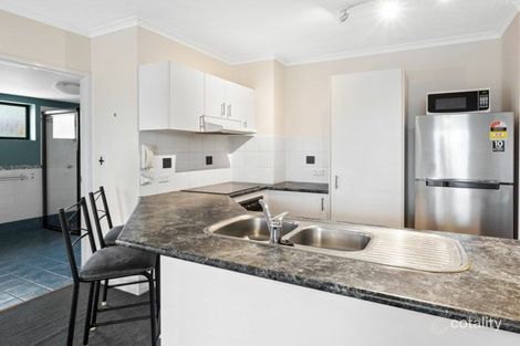 Property photo of 5/10-12 Bath Street Labrador QLD 4215