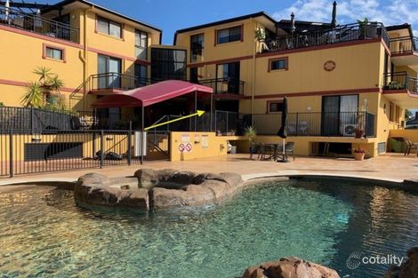 Property photo of 5/10-12 Bath Street Labrador QLD 4215