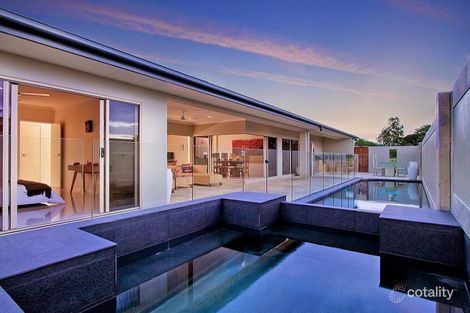 Property photo of 32 Canopys Edge Boulevard Smithfield QLD 4878