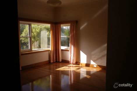 Property photo of 27 Wadham Parade Mount Waverley VIC 3149