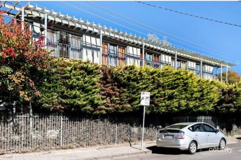 Property photo of 2/42 Eastbourne Street Windsor VIC 3181