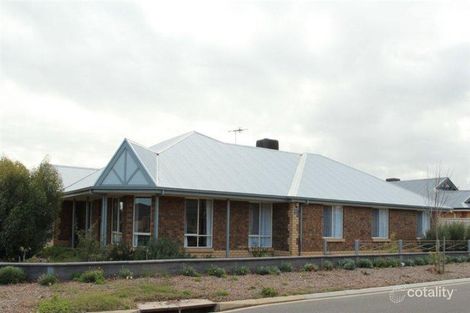 1 Greenvale Cres, Burton, SA 5110