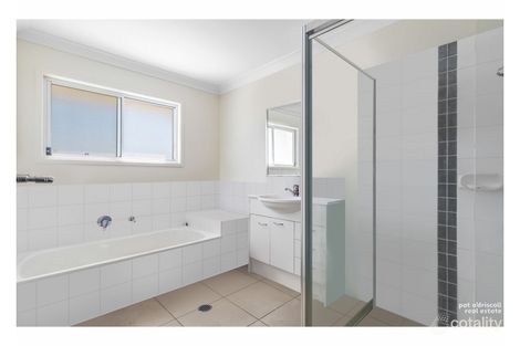 Property photo of 17 Koolamarra Drive Gracemere QLD 4702