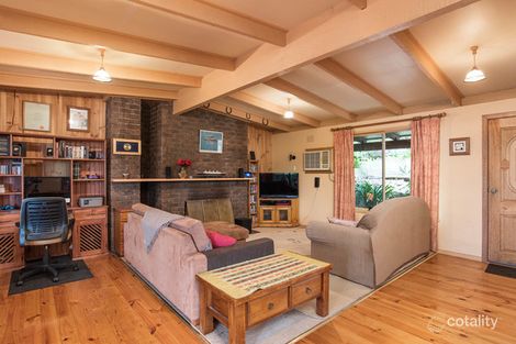 Property photo of 71 Johns Crescent Mount Evelyn VIC 3796