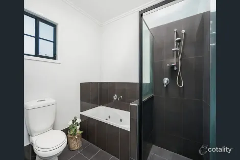 Property photo of 25 Ashby Street Fairfield QLD 4103