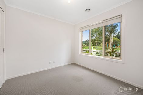 Property photo of 60 Melissa Way Pakenham VIC 3810
