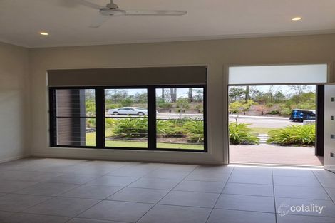 63 Bloom Ave, Coomera, QLD 4209
