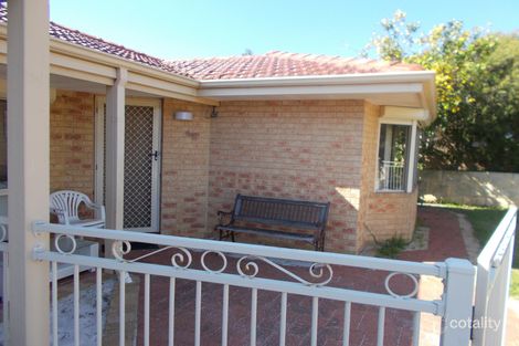 Property photo of 45 Stapleford Place Swan View WA 6056