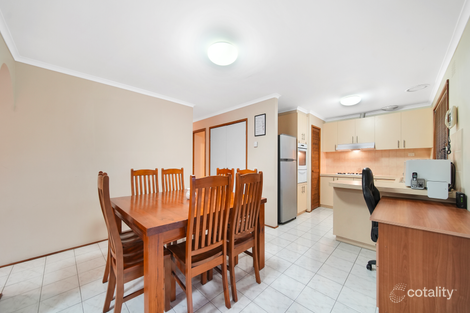 Property photo of 1 Leith Court Endeavour Hills VIC 3802
