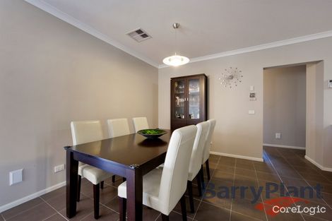 Property photo of 11 Gingelly Close Point Cook VIC 3030