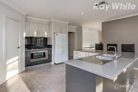 Property photo of 3 Walsh Walk Bundoora VIC 3083