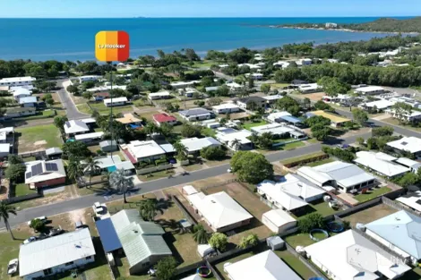 Property photo of 14 Oak Crescent Bowen QLD 4805