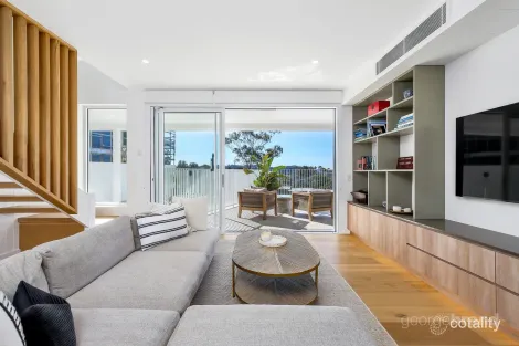 Property photo of 62 Avoca Drive Avoca Beach NSW 2251