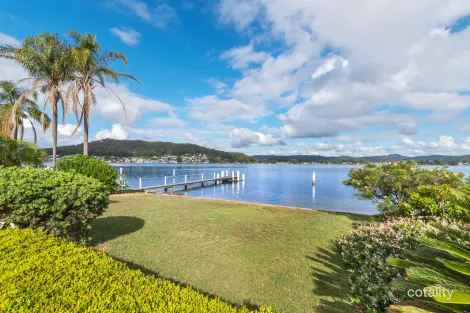 Property photo of 30 Mercator Parade St Huberts Island NSW 2257