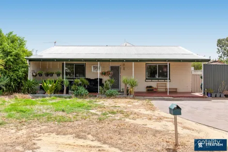 142 Gibbs St, East Cannington, WA 6107