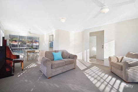 Property photo of 2 Ilminster Crescent Mudgeeraba QLD 4213