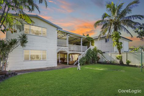 Property photo of 112 Whiting Street Labrador QLD 4215