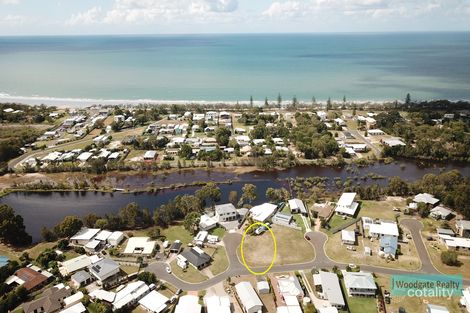 2 Dolphin Ct, Woodgate, QLD 4660