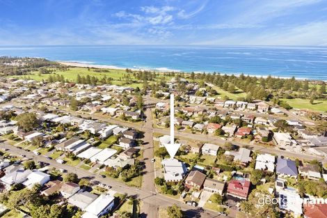 Property photo of 81 Bonnieview Street Shelly Beach NSW 2261