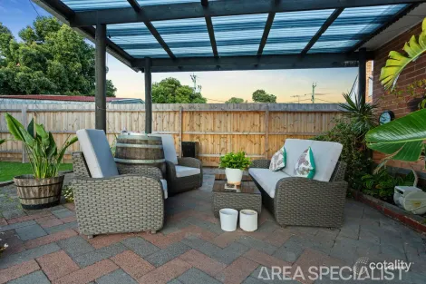 Property photo of 1 Omaroo Road Frankston VIC 3199
